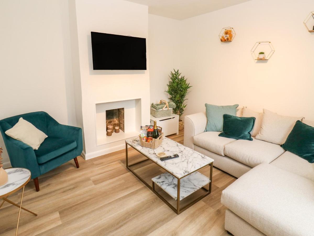 Alma Cottage Buxton  Kültér fotó